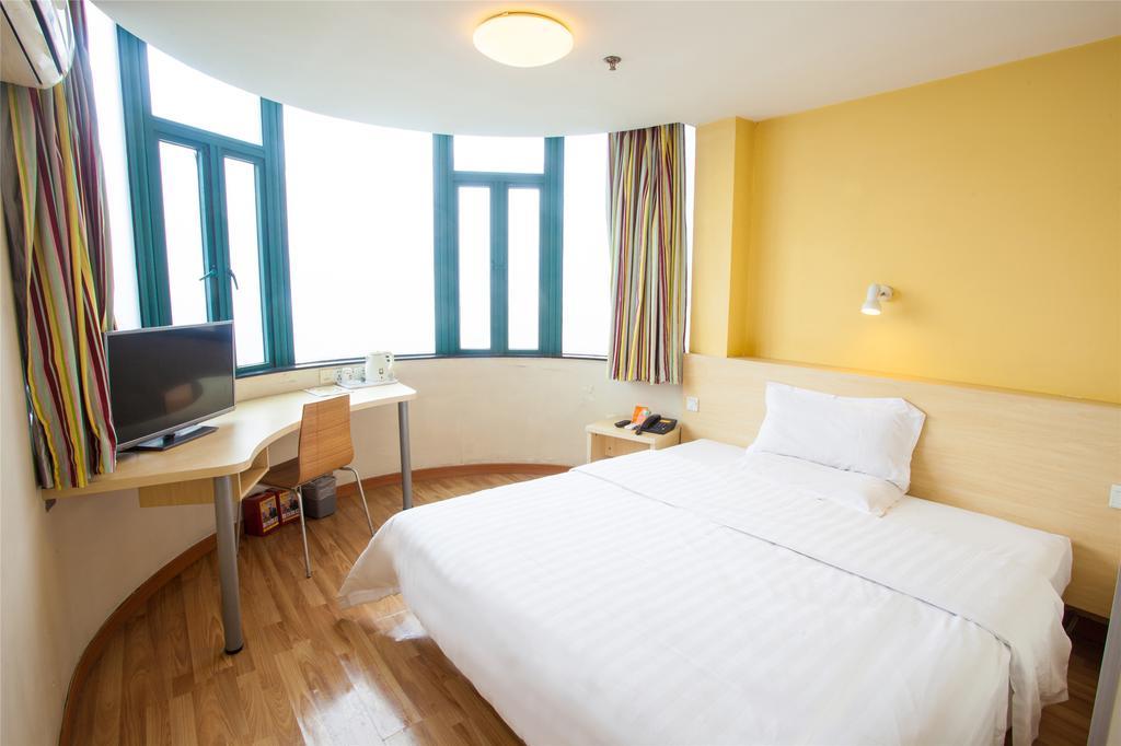 7Days Inn Xiamen Haicang Ngoại thất bức ảnh